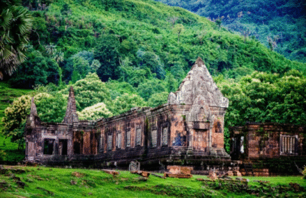 WISATA LAOS