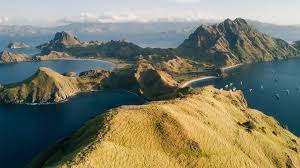 Tempat Wisata Terpopuler yang Wajib Dikunjungi Saat Liburan