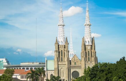 Sejarah Jakarta: Jejak Masa Lalu di Tengah Kota Metropolitan